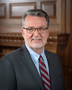 Official Portrait of Lt. Governor Lynn Rogers